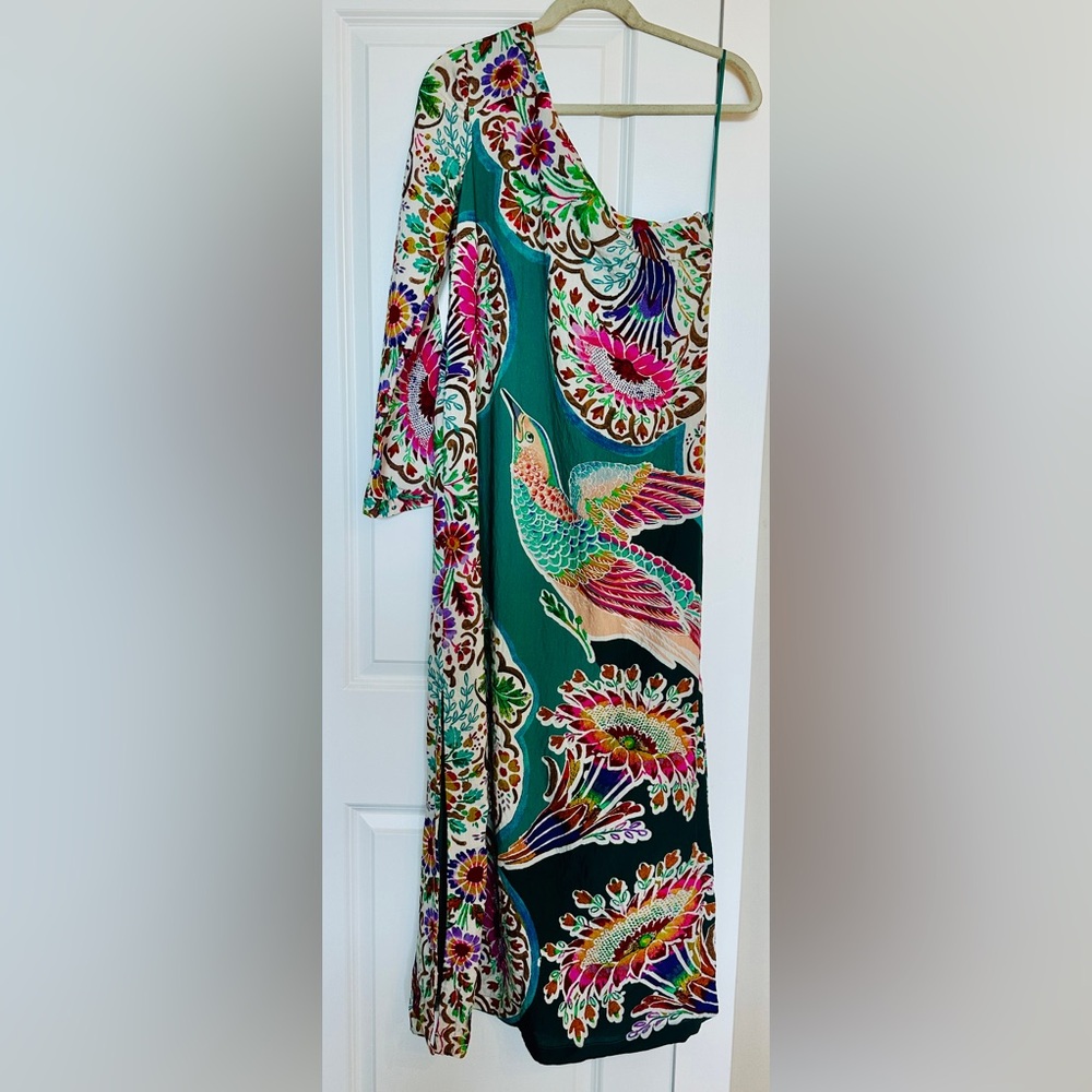 Stunning One Shoulder Column Maxi Dress